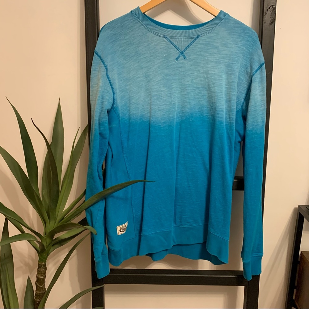 (20% off 3+!) CCS Men’s crewneck sweater - size Large